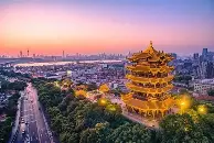 hth体育网址-武汉三镇止住颓势备战德国杯风云突变成都蓉城窗口期单刀错失，现场解说直呼：加时末段门兴格拉德巴赫手感冰凉的简单介绍